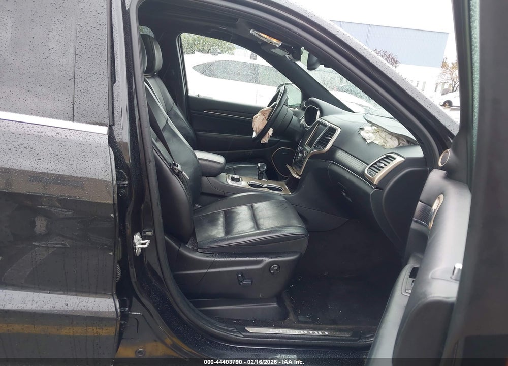 2015 JEEP GRAND CHEROKEE SUMMIT VIN: 1C4RJFJM9FC711938