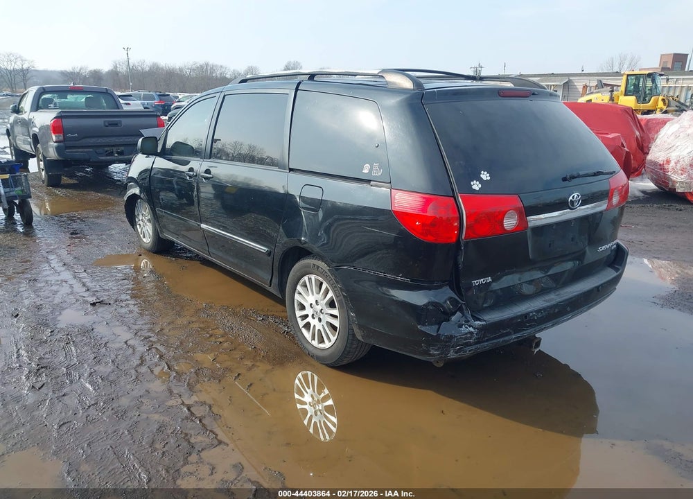 2008 TOYOTA SIENNA LIMITED VIN: 5TDBK22C38S019639