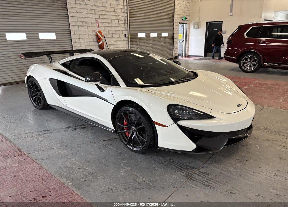 2016 MCLAREN 570S VIN: SBM13DAA6GW000609