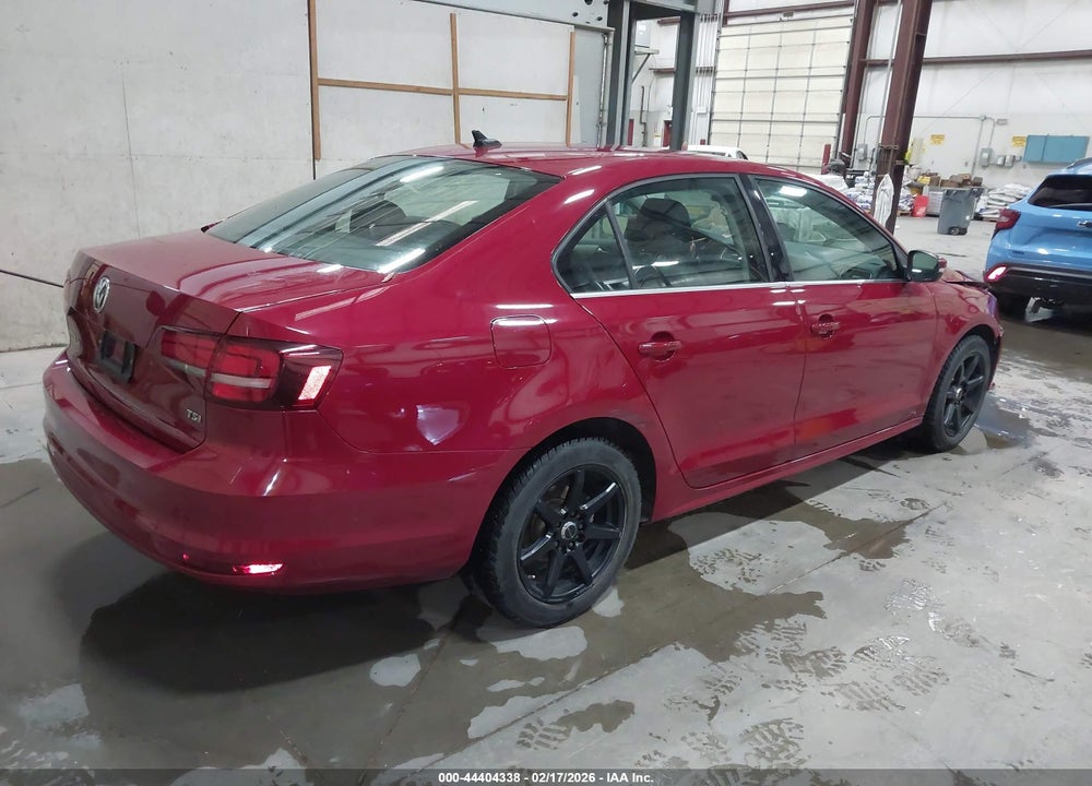 2017 VOLKSWAGEN JETTA 1.4T SE VIN: 3VWDB7AJ1HM245827