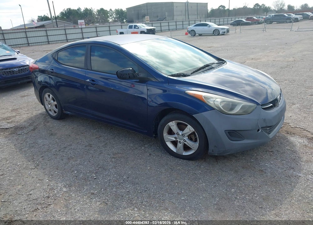 2013 HYUNDAI ELANTRA GLS/LIMITED VIN: KMHDH4AE4DU527772