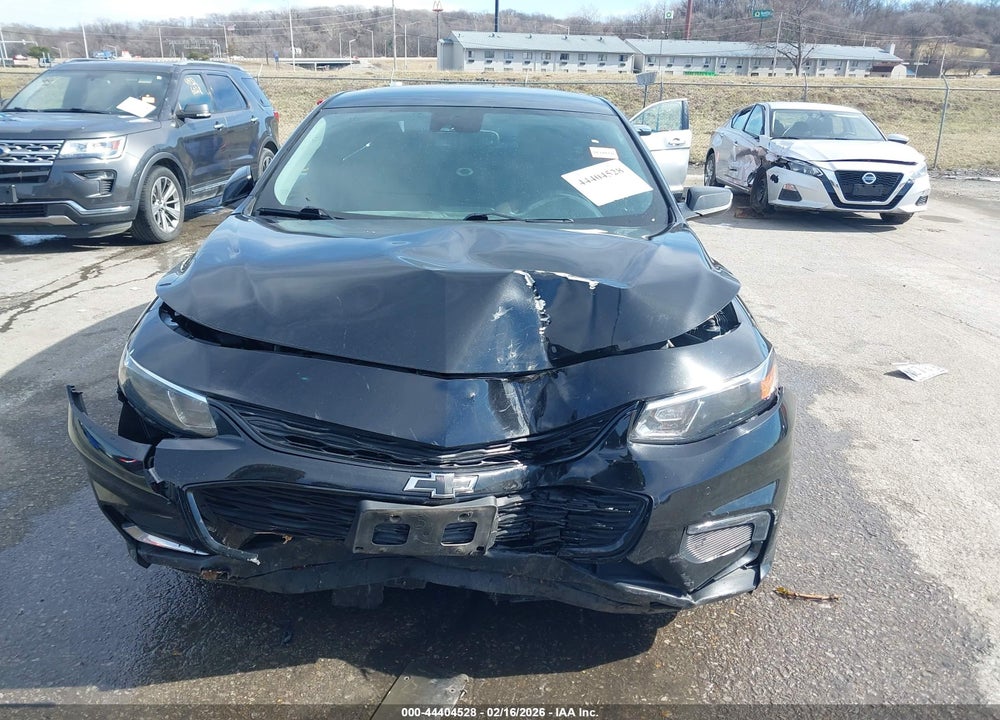 2018 CHEVROLET MALIBU LT VIN: 1G1ZD5ST5JF168711