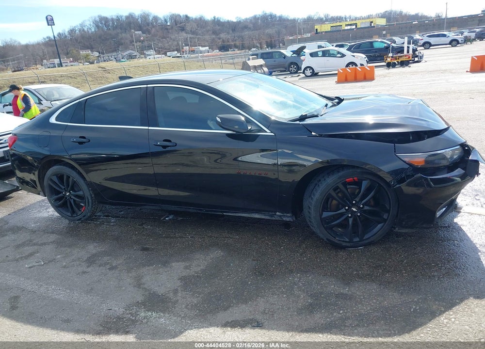 2018 CHEVROLET MALIBU LT VIN: 1G1ZD5ST5JF168711