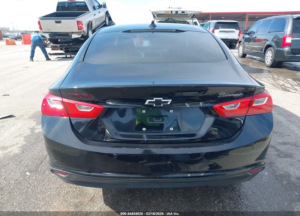 2018 CHEVROLET MALIBU LT VIN: 1G1ZD5ST5JF168711