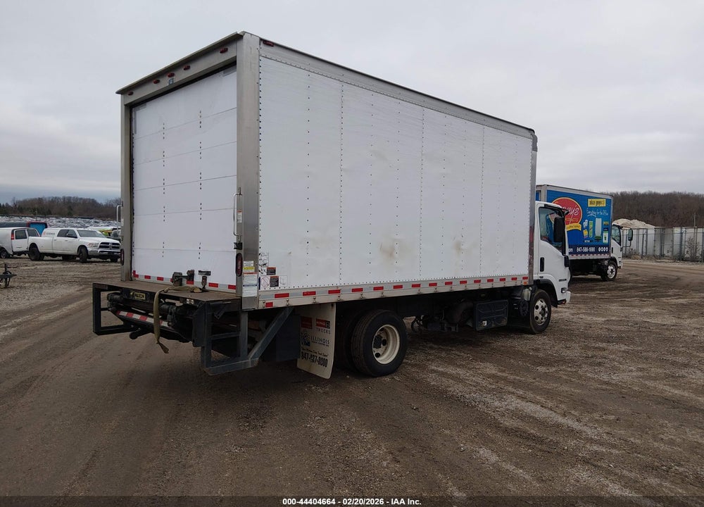 2018 ISUZU NPR HD VIN: JALC4W161J7008588