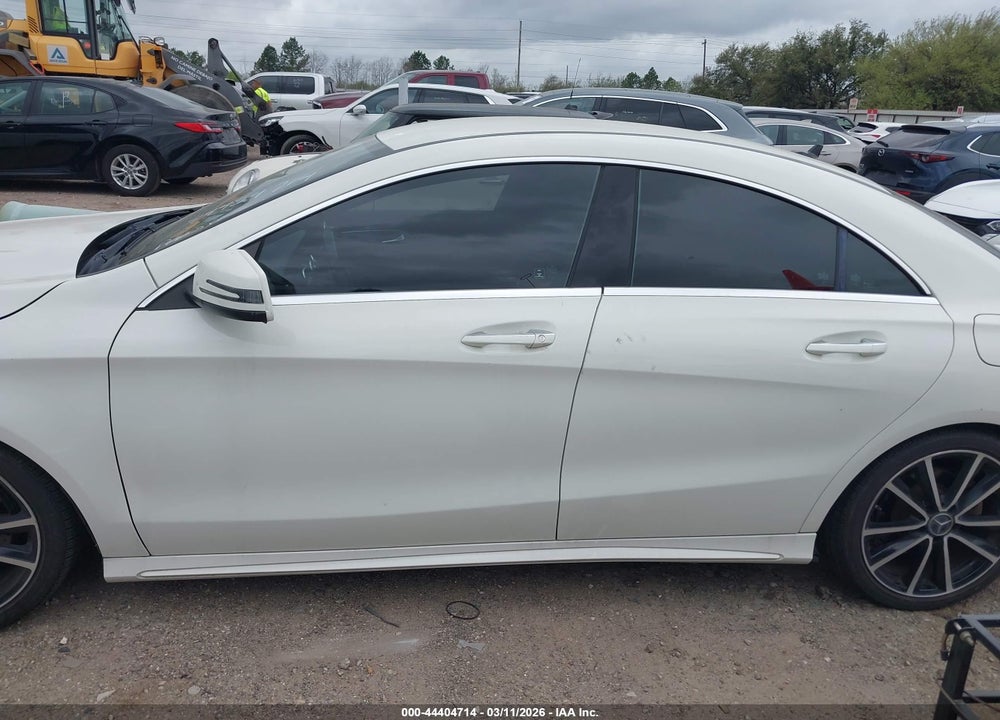 2015 MERCEDES-BENZ CLA 250 4MATIC VIN: WDDSJ4GB3FN201610