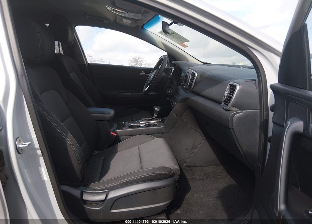 2019 KIA SPORTAGE LX VIN: KNDPM3AC0K7491077