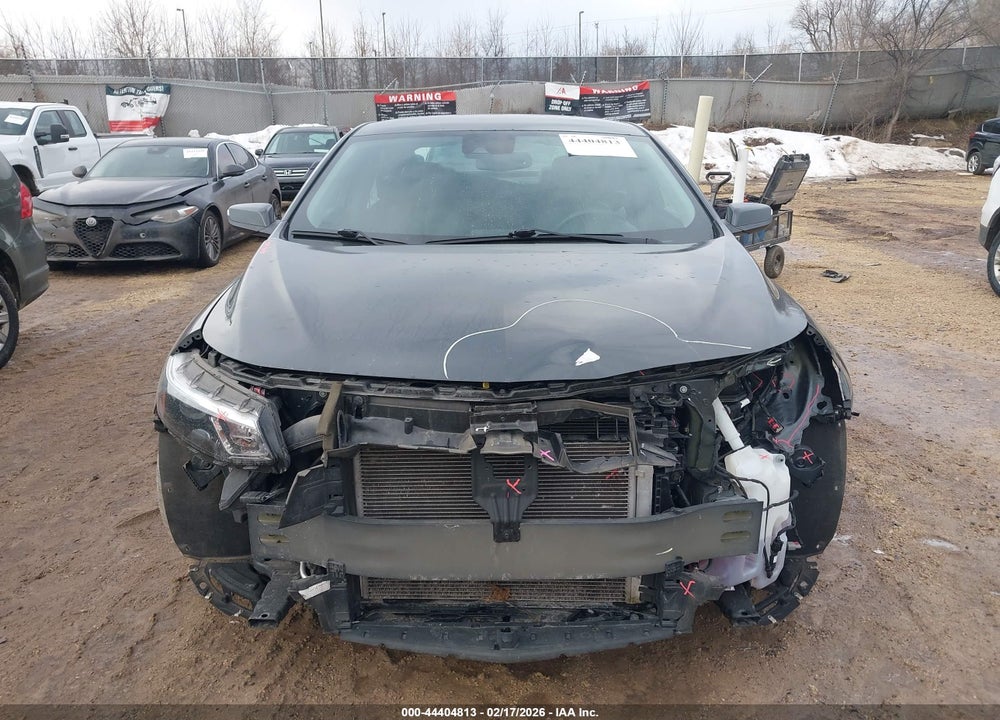 2018 CHEVROLET MALIBU LT VIN: 1G1ZD5ST1JF245140