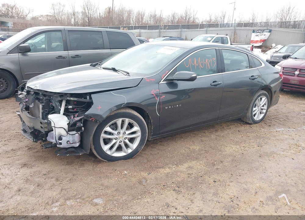 2018 CHEVROLET MALIBU LT VIN: 1G1ZD5ST1JF245140