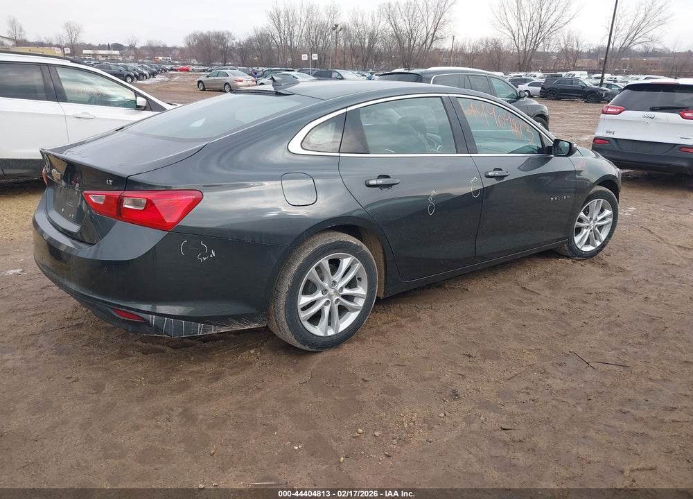 2018 CHEVROLET MALIBU LT VIN: 1G1ZD5ST1JF245140