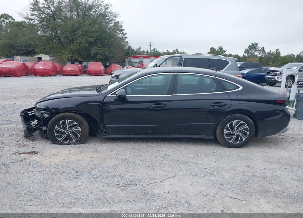 2026 HYUNDAI SONATA HYBRID BLUE VIN: KMHL24JJ3TA145601