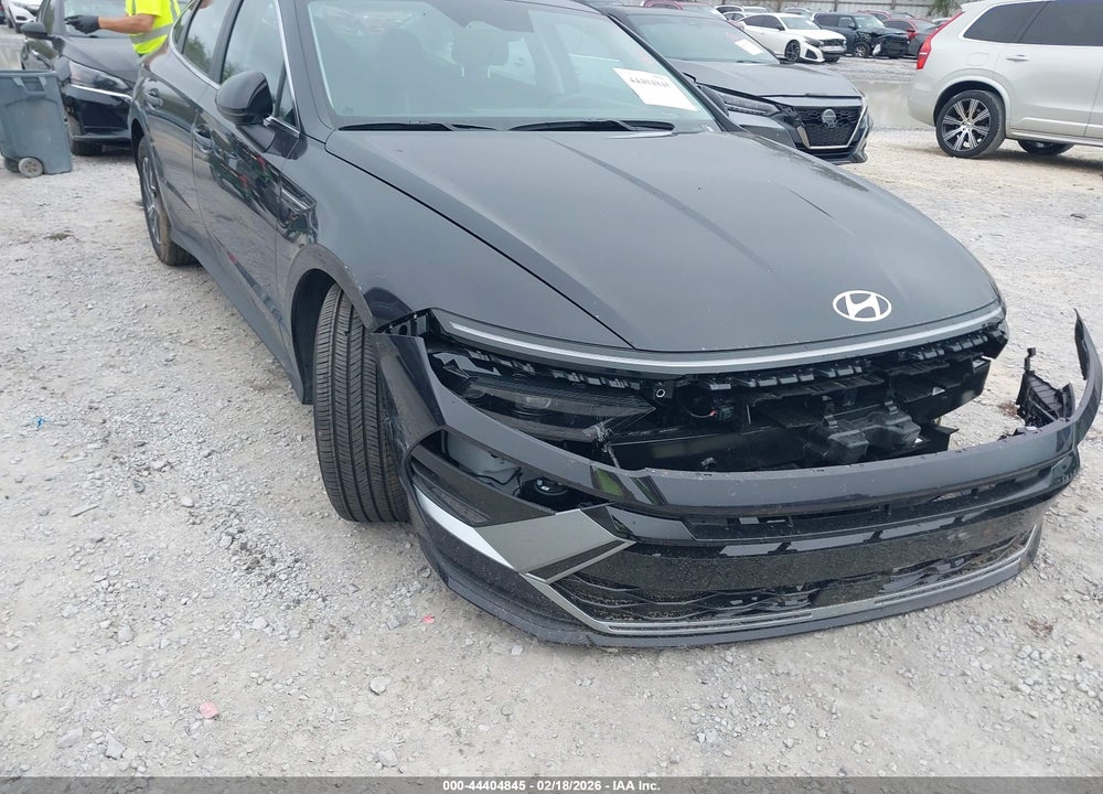 2026 HYUNDAI SONATA HYBRID BLUE VIN: KMHL24JJ3TA145601