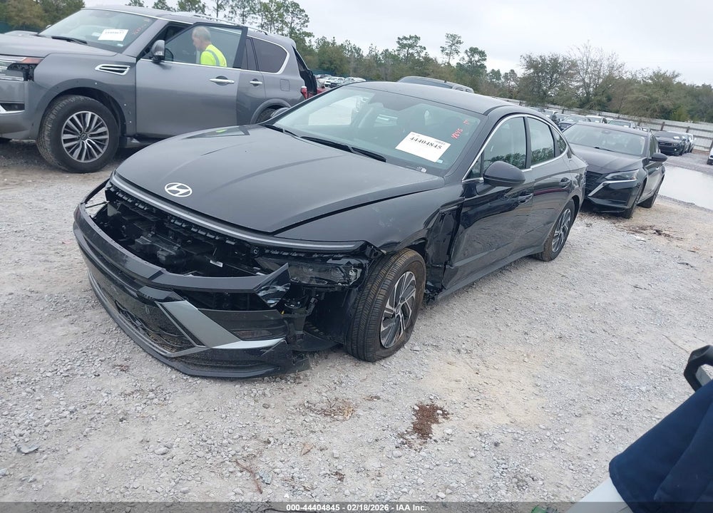 2026 HYUNDAI SONATA HYBRID BLUE VIN: KMHL24JJ3TA145601