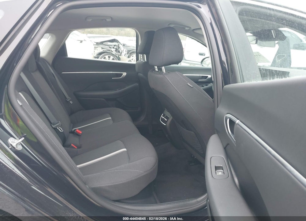 2026 HYUNDAI SONATA HYBRID BLUE VIN: KMHL24JJ3TA145601