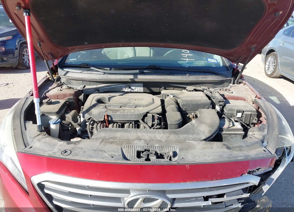 2015 HYUNDAI SONATA SE VIN: 5NPE24AF4FH116226