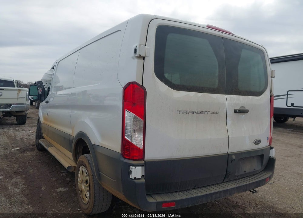 2022 FORD TRANSIT-250 VIN: 1FTBR1Y82NKA09048