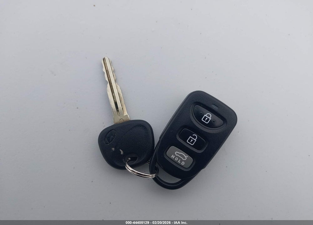 2018 HYUNDAI ELANTRA SEL VIN: 5NPD84LF5JH340086
