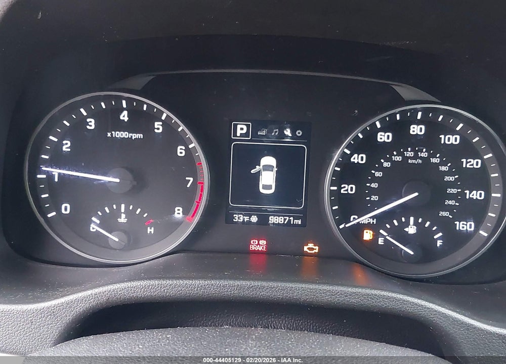 2018 HYUNDAI ELANTRA SEL VIN: 5NPD84LF5JH340086