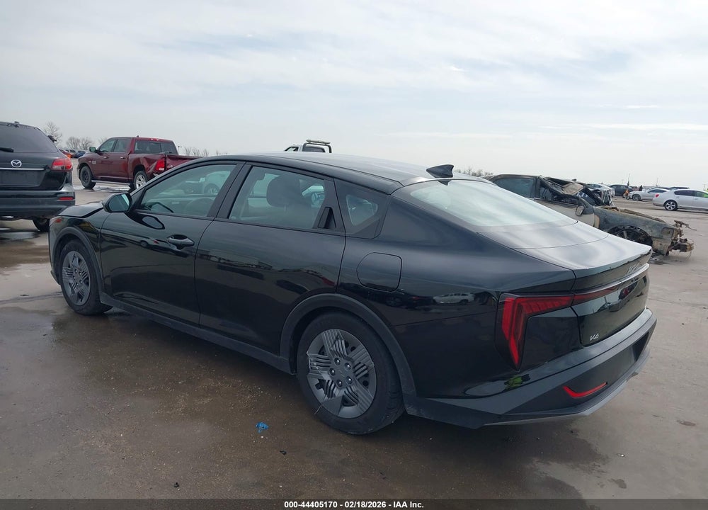 2025 KIA K4 LX VIN: 3KPFT4DE5SE132602
