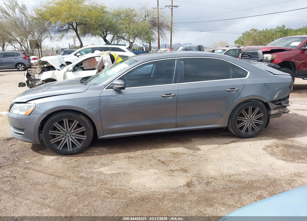 2014 VOLKSWAGEN PASSAT 1.8T SE VIN: 1VWBT7A31EC062141