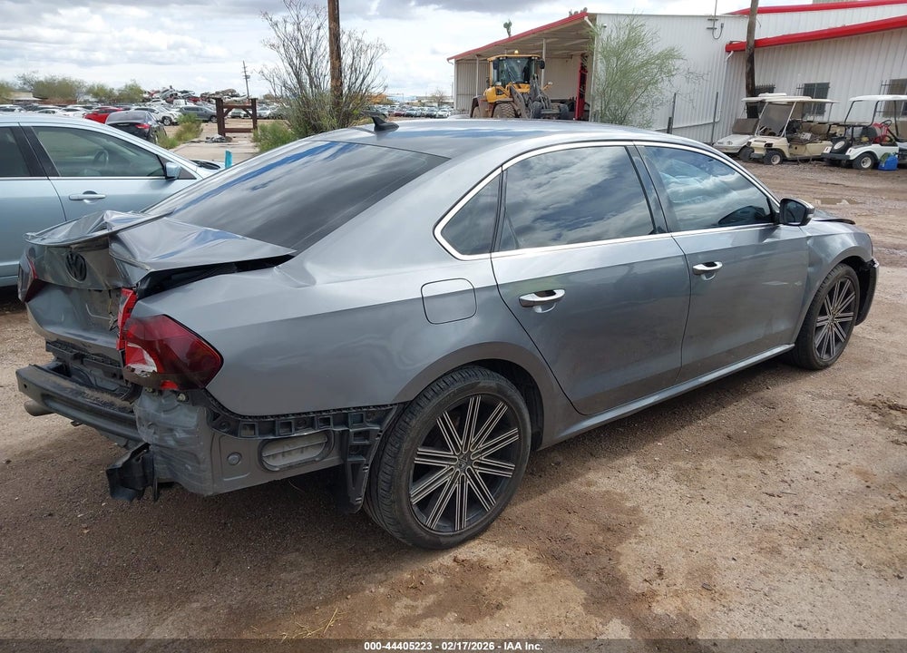 2014 VOLKSWAGEN PASSAT 1.8T SE VIN: 1VWBT7A31EC062141