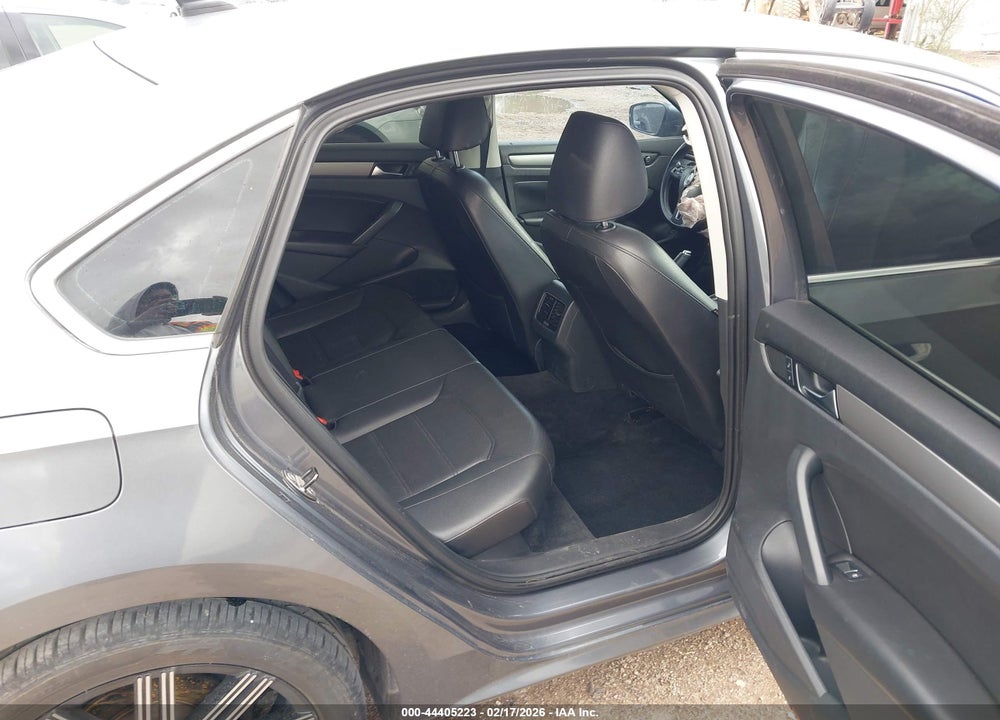 2014 VOLKSWAGEN PASSAT 1.8T SE VIN: 1VWBT7A31EC062141
