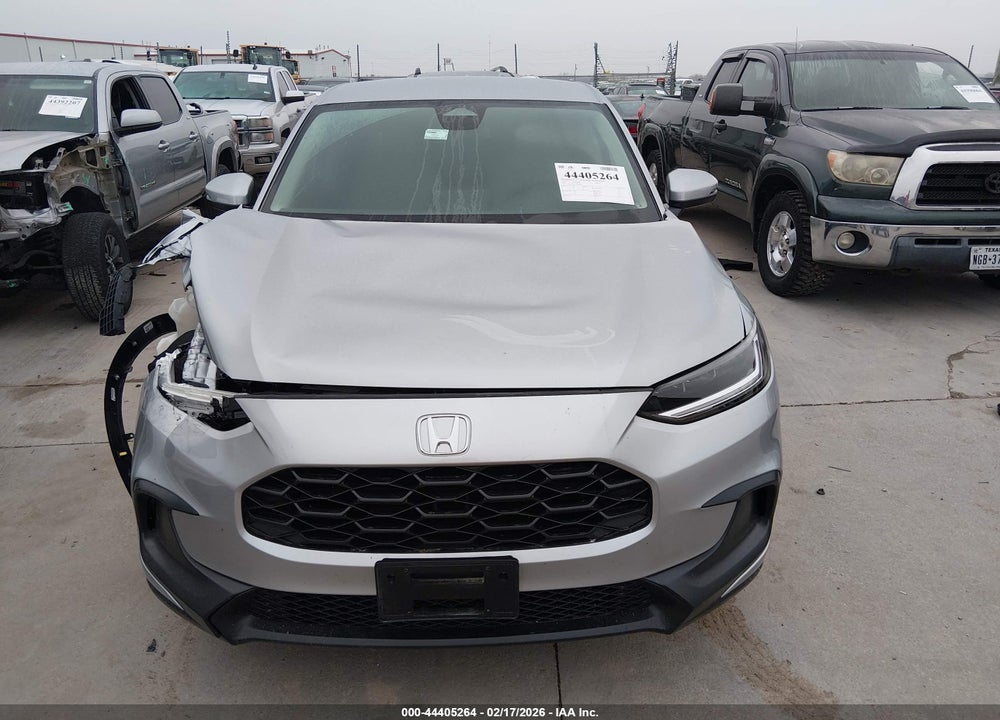 2026 HONDA HR-V 2WD LX VIN: 3CZRZ1H32TM715021