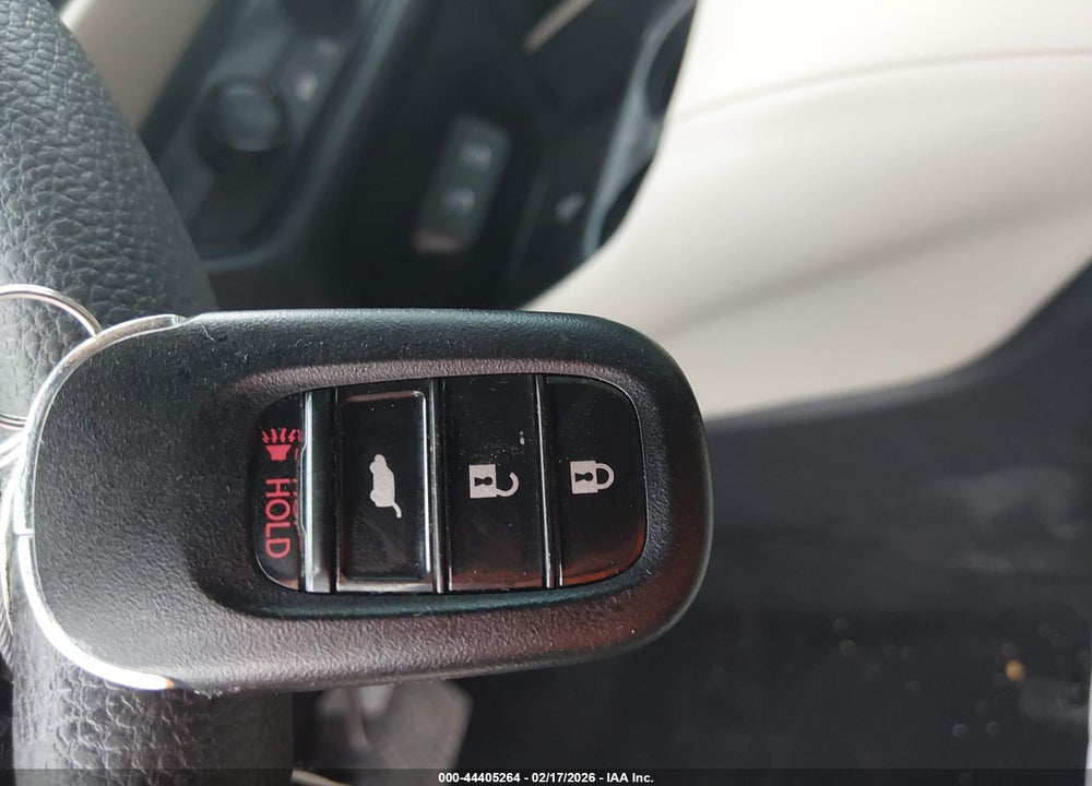 2026 HONDA HR-V 2WD LX VIN: 3CZRZ1H32TM715021