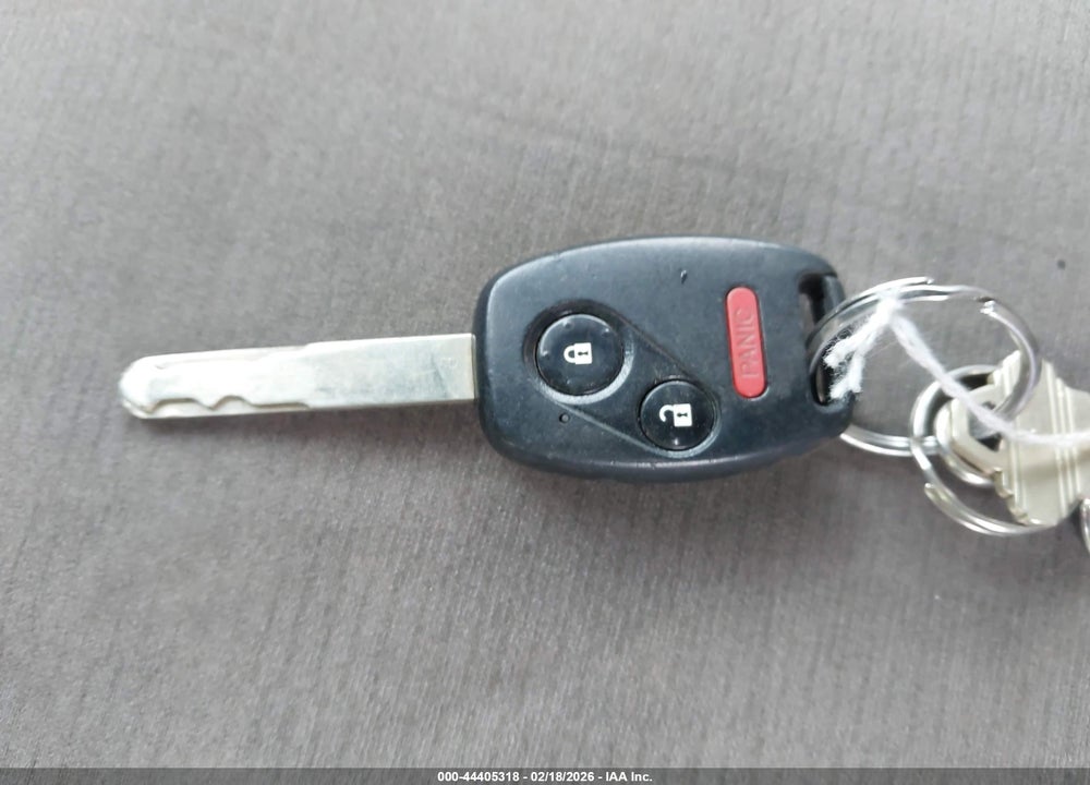 2013 HONDA CR-V LX VIN: 2HKRM4H35DH654857