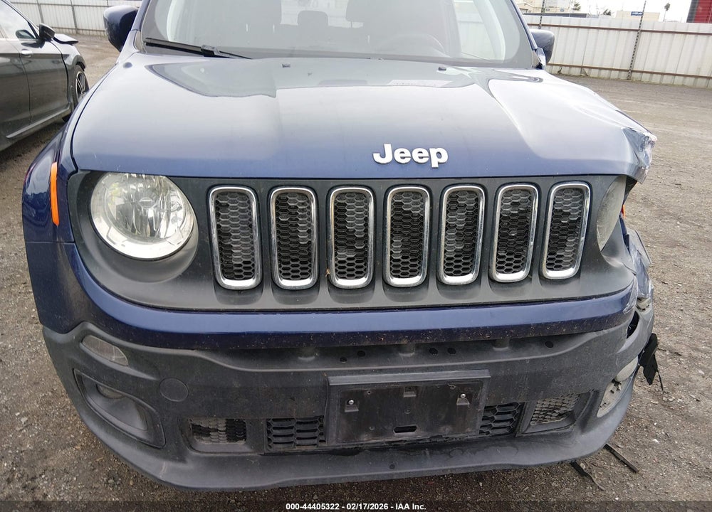 2018 JEEP RENEGADE LATITUDE FWD VIN: ZACCJABH6JPJ10479