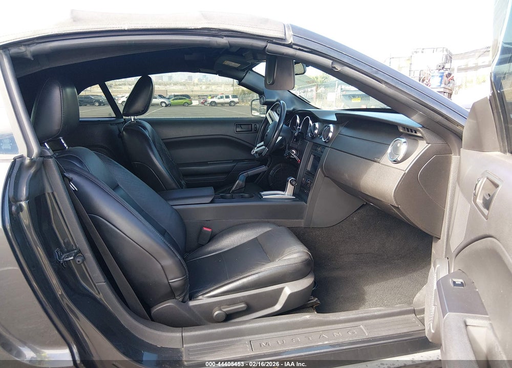 2007 FORD MUSTANG V6 DELUXE/V6 PREMIUM VIN: 1ZVFT84NX75298265