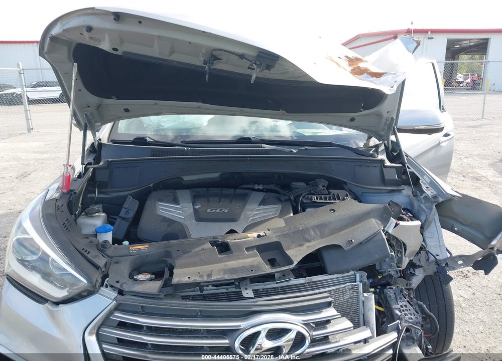 2017 HYUNDAI SANTA FE LIMITED ULTIMATE VIN: KM8SR4HF9HU177600
