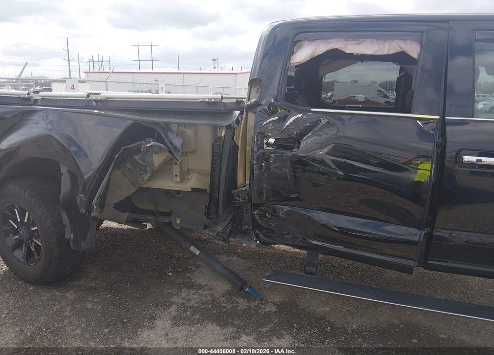 2017 FORD F-350 PLATINUM VIN: 1FT8W3BT8HEC94272