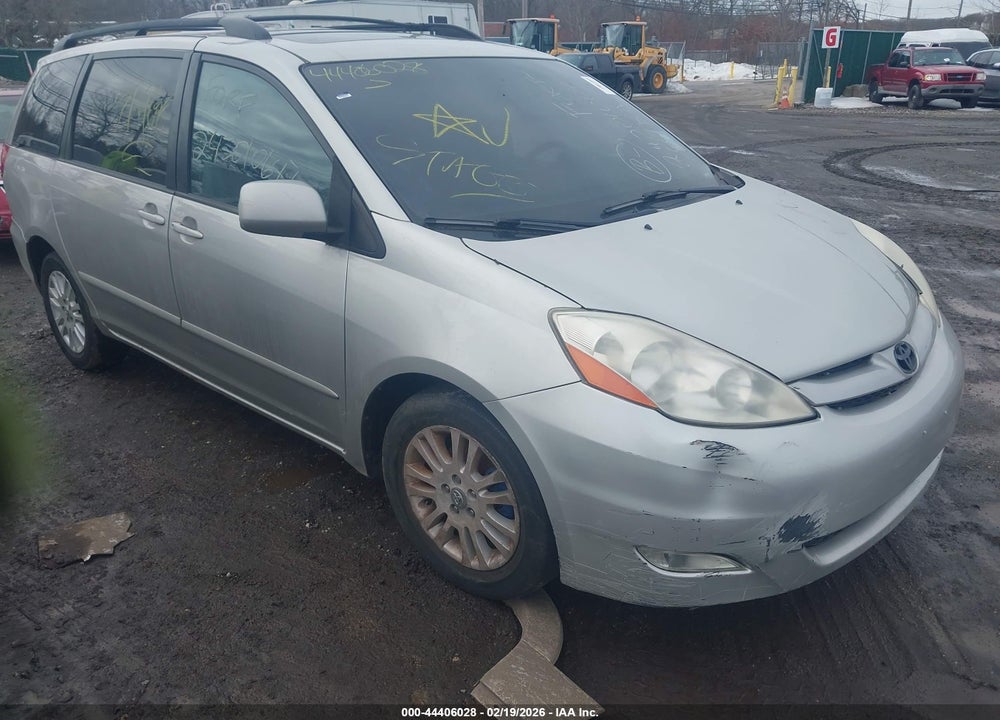 2007 TOYOTA SIENNA XLE VIN: 5TDZK22C97S040735
