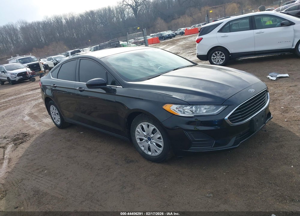2020 FORD FUSION S VIN: 3FA6P0G73LR256832