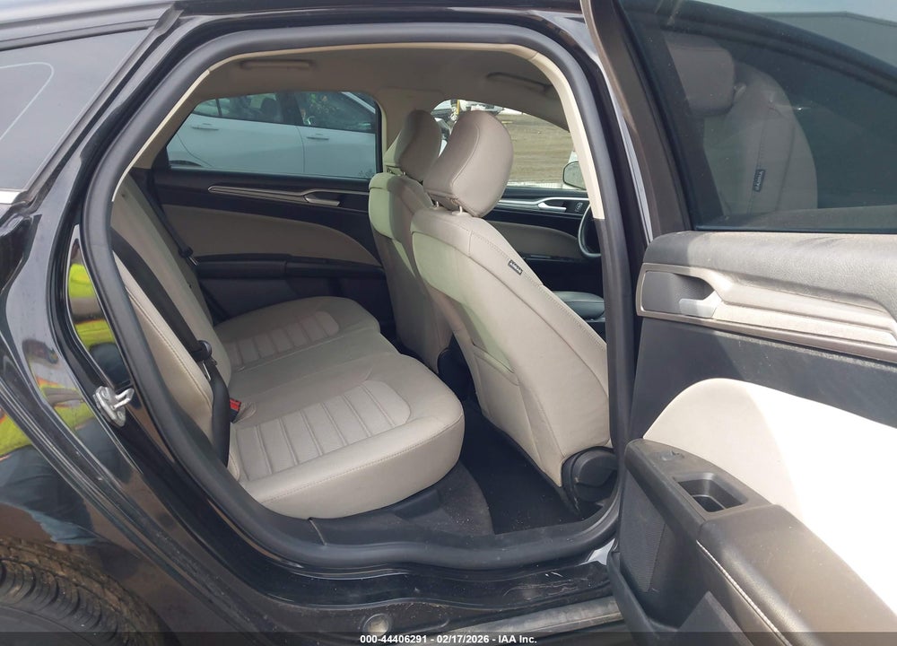 2020 FORD FUSION S VIN: 3FA6P0G73LR256832