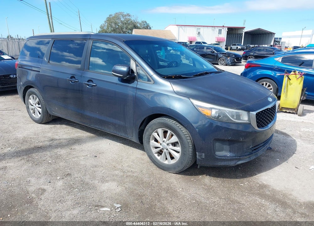 2017 KIA SEDONA LX VIN: KNDMB5C16H6265656