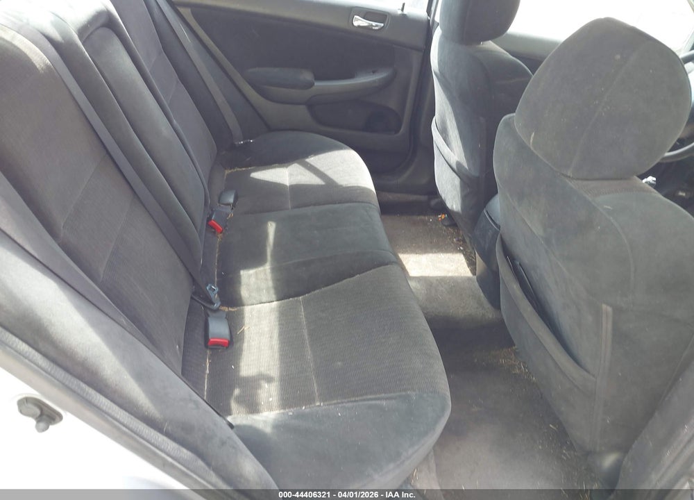 2003 HONDA ACCORD 2.4 LX VIN: 3HGCM56363G707900