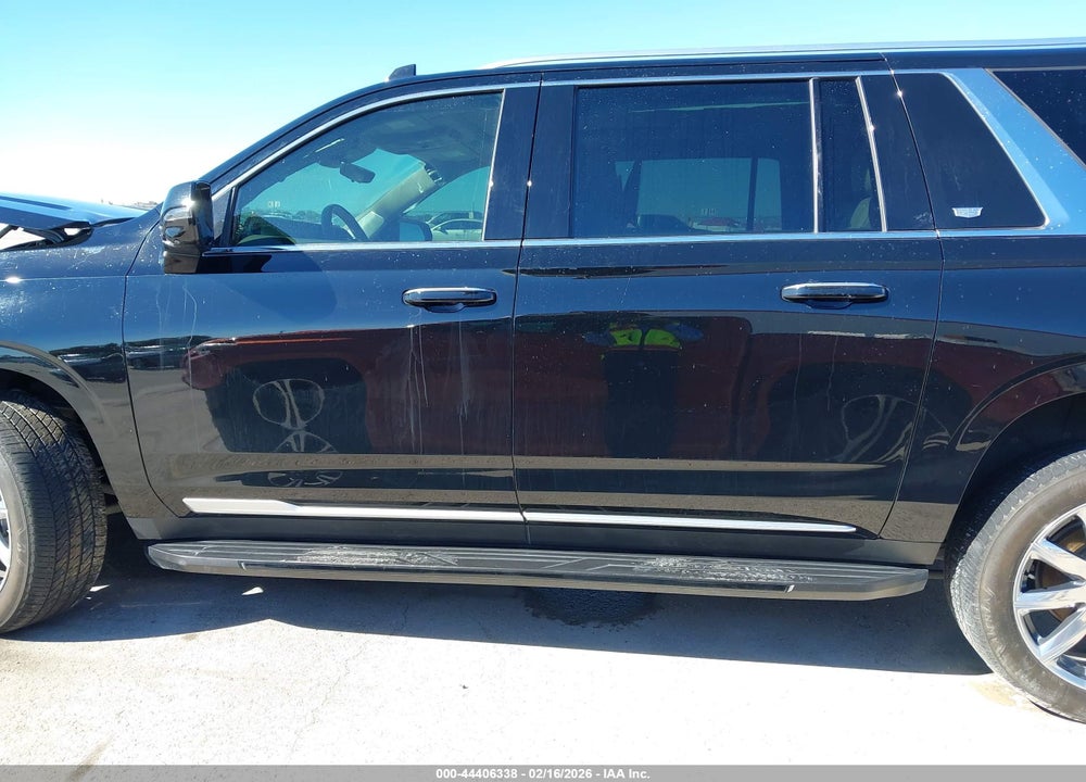2021 CADILLAC ESCALADE ESV 2WD PREMIUM LUXURY PLATINUM VIN: 1GYS3MKL0MR420416