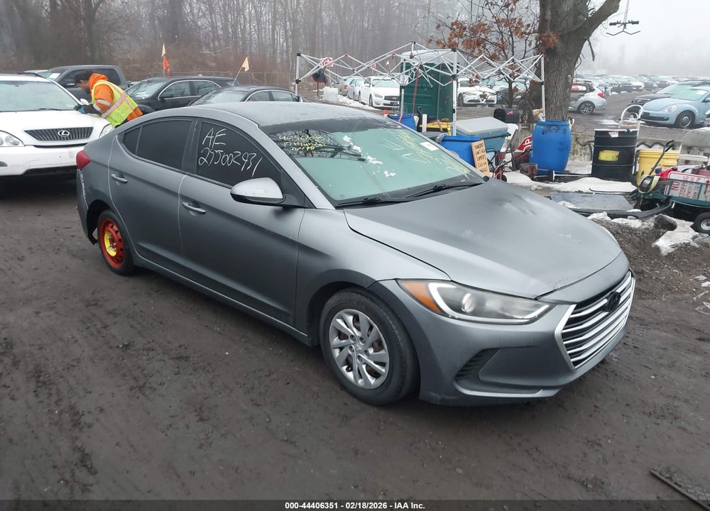 2017 HYUNDAI ELANTRA SE VIN: KMHD74LF1HU150753