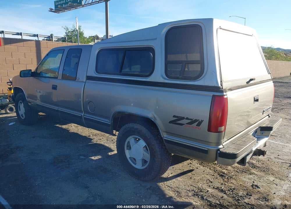 1998 CHEVROLET K1500 FLEETSIDE VIN: 1GCEK19R1WR140120