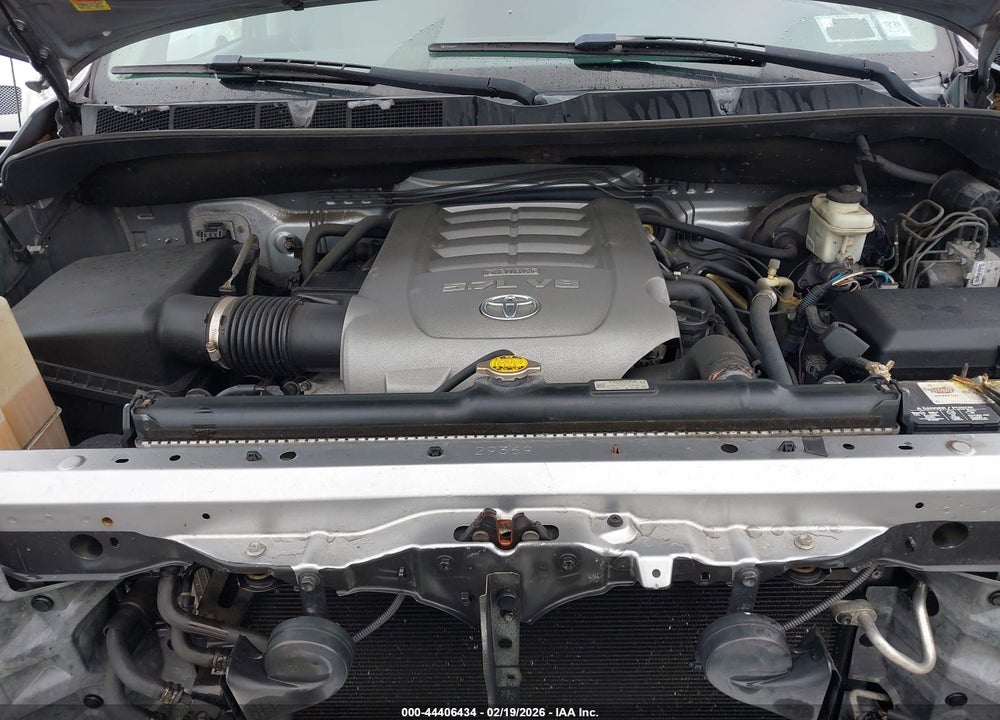 2010 TOYOTA TUNDRA GRADE 5.7L V8 VIN: 5TFDY5F19AX151631