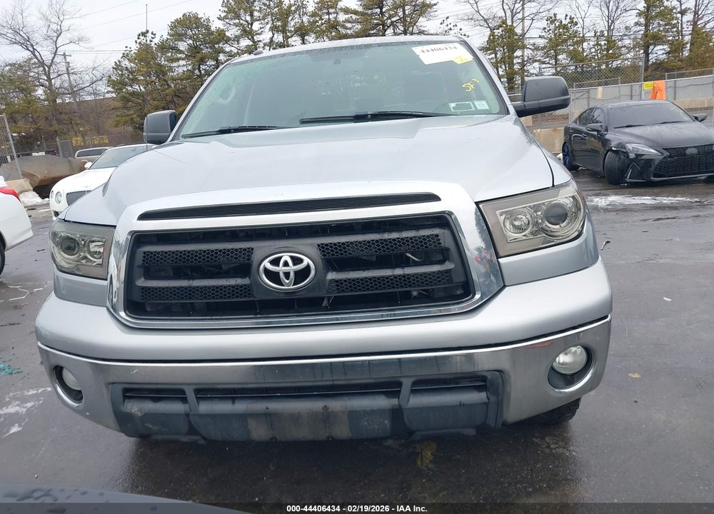 2010 TOYOTA TUNDRA GRADE 5.7L V8 VIN: 5TFDY5F19AX151631