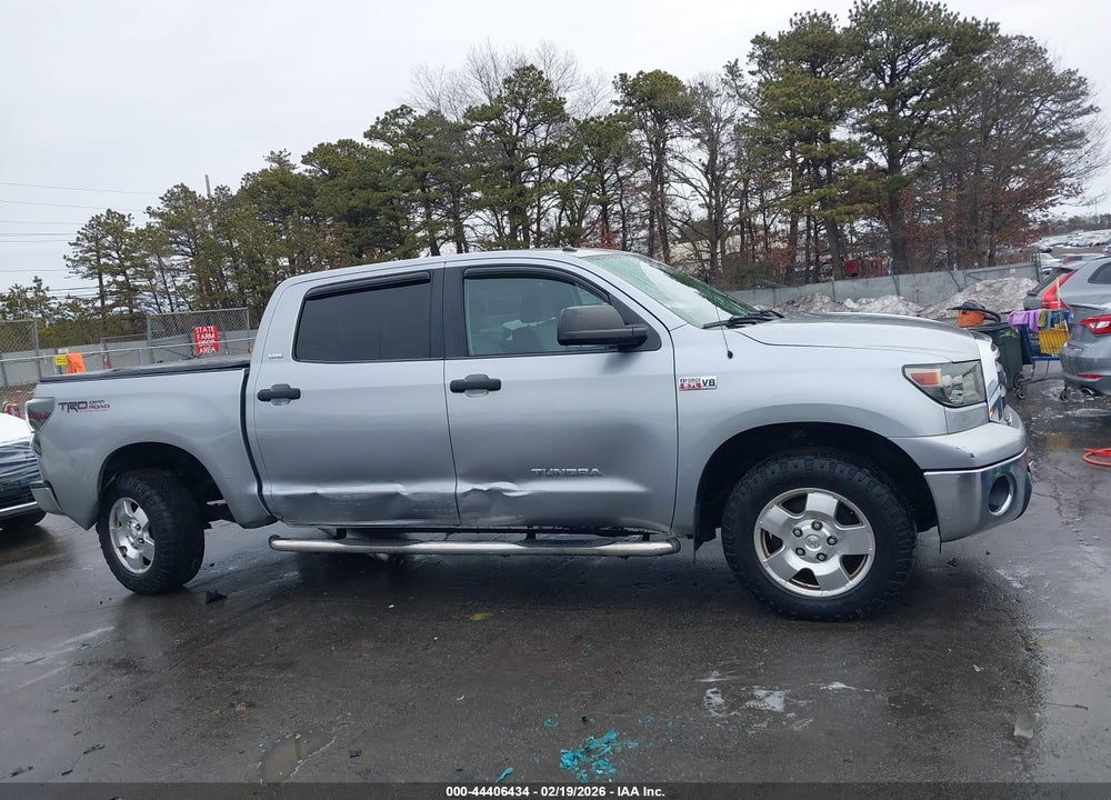 2010 TOYOTA TUNDRA GRADE 5.7L V8 VIN: 5TFDY5F19AX151631