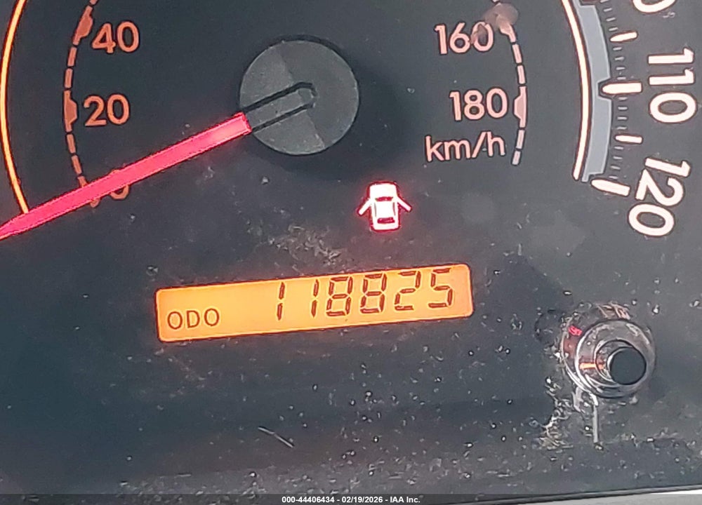 2010 TOYOTA TUNDRA GRADE 5.7L V8 VIN: 5TFDY5F19AX151631