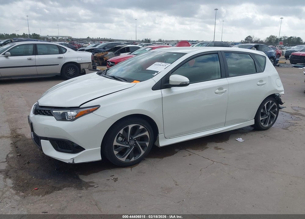 2018 TOYOTA COROLLA IM VIN: JTNKARJE1JJ565790