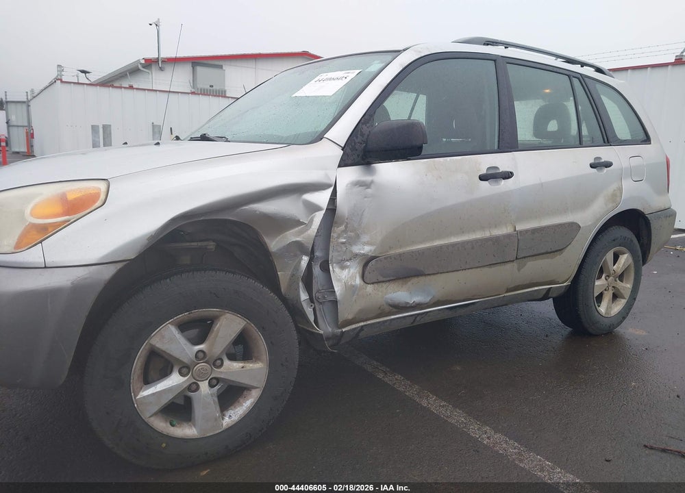 2004 TOYOTA RAV4 VIN: JTEHD20V746018850