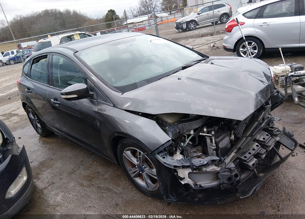 2016 FORD FOCUS SE VIN: 1FADP3KE5GL243941