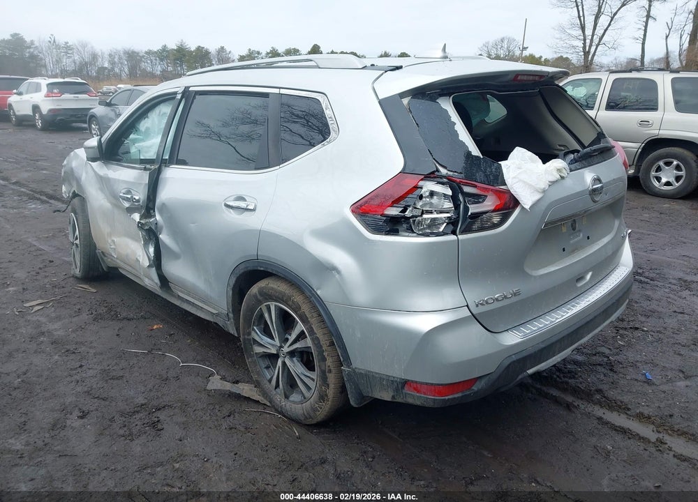 2018 NISSAN ROGUE SL VIN: 5N1AT2MVXJC796510