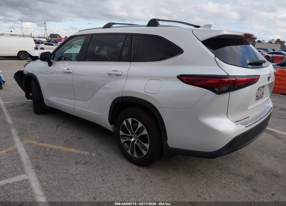 2023 TOYOTA HIGHLANDER HYBRID XLE VIN: 5TDKBRCH1PS125413